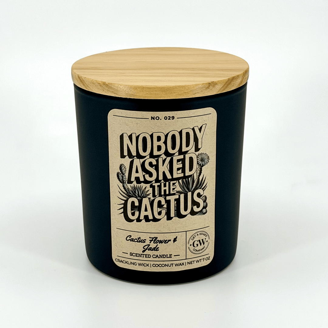 Candle with wooden lid and &