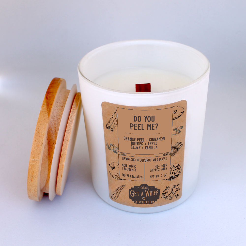 Apple & Cinnamon Crackling Wooden Wick Scented Candle Made With Coconut Wax (Do You Peel Me?)